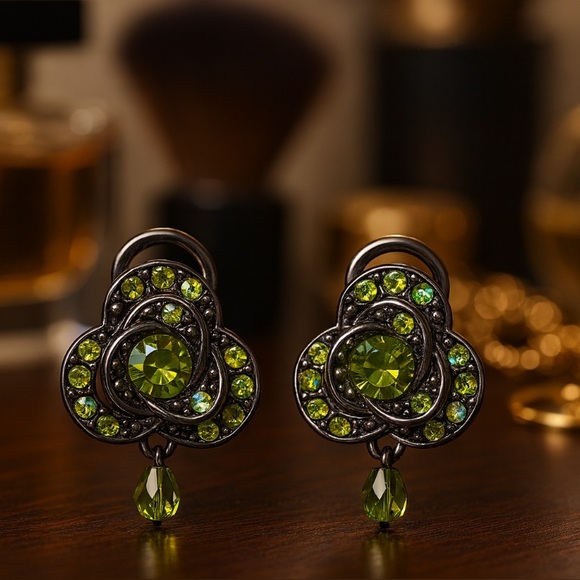 💚Premier Designs Sage Blossom Earrings, Clip-0ns, Retired Green Beaded Bottom💚 - Picture 2 of 2